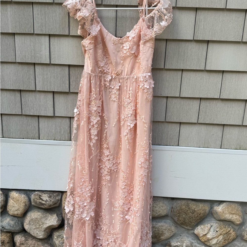 Elegant Pink Lace Dress
